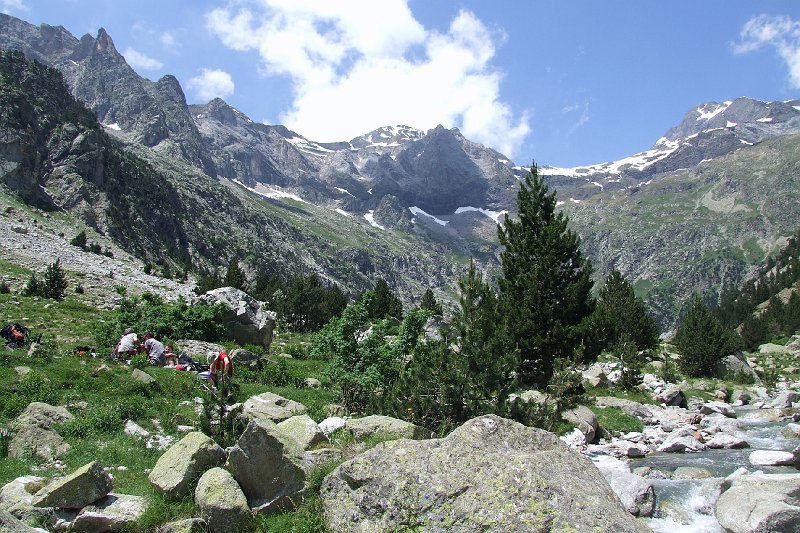 2008-07-08,13-25-47,cirque de Barrosa.jpg